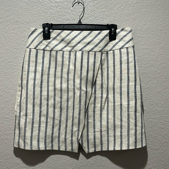 J Crew Striped Linen Crossover Wrap Mini Skirt Size 8 Cream Navy Blue - Picture 1 of 9